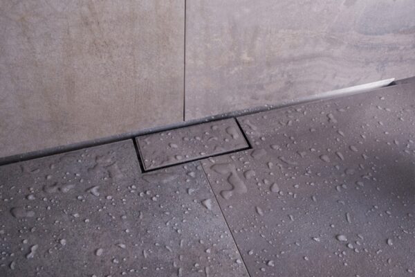 Easy-Drain-Waterstop-Wall-6-840x560